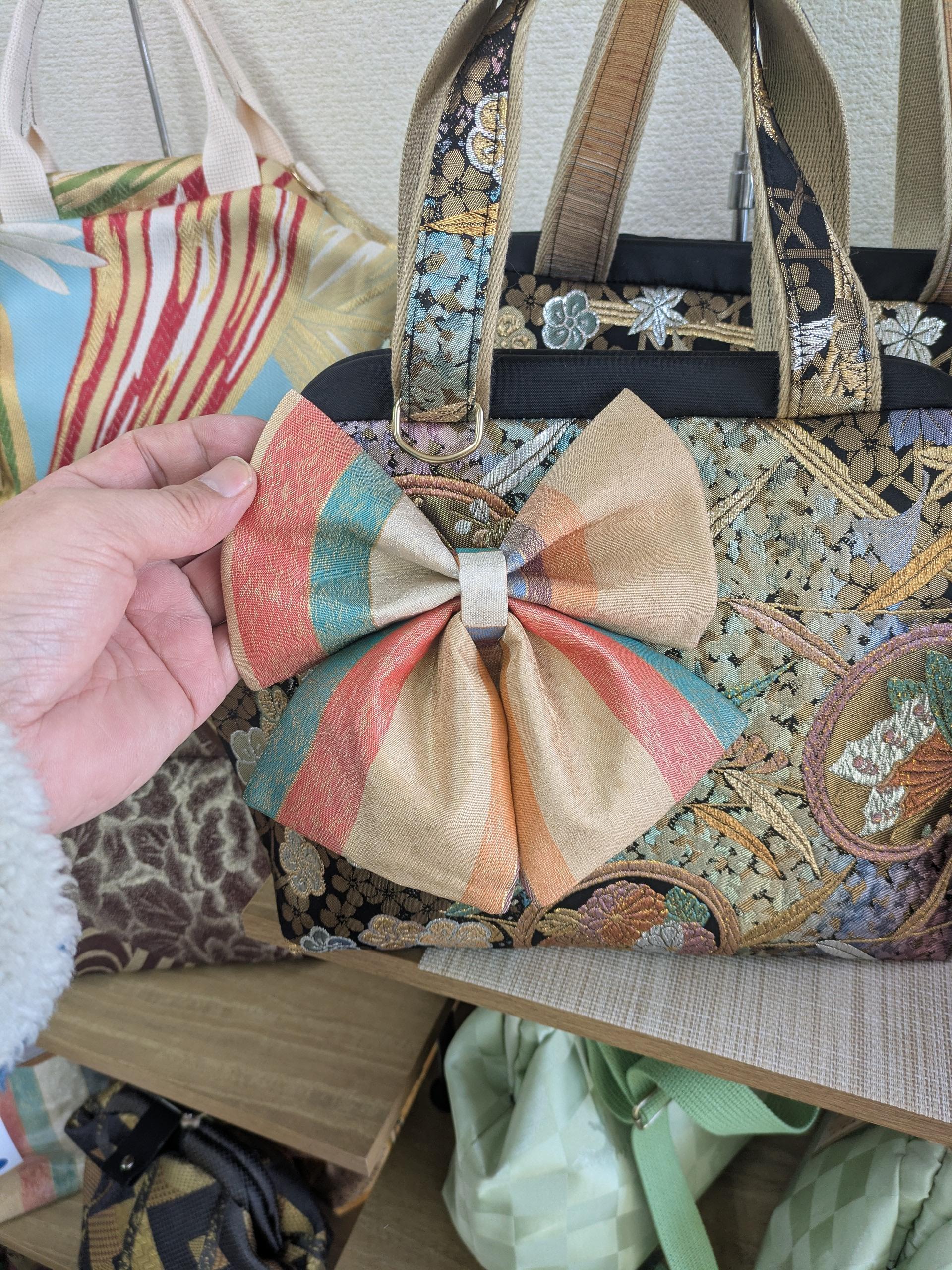 『帯の華』ひらく職人”五呂”が作る『オビカラ』　帯で作る　🎀リボンチャーム🎀　チェーンタイプに変更しました。 | 10枚目