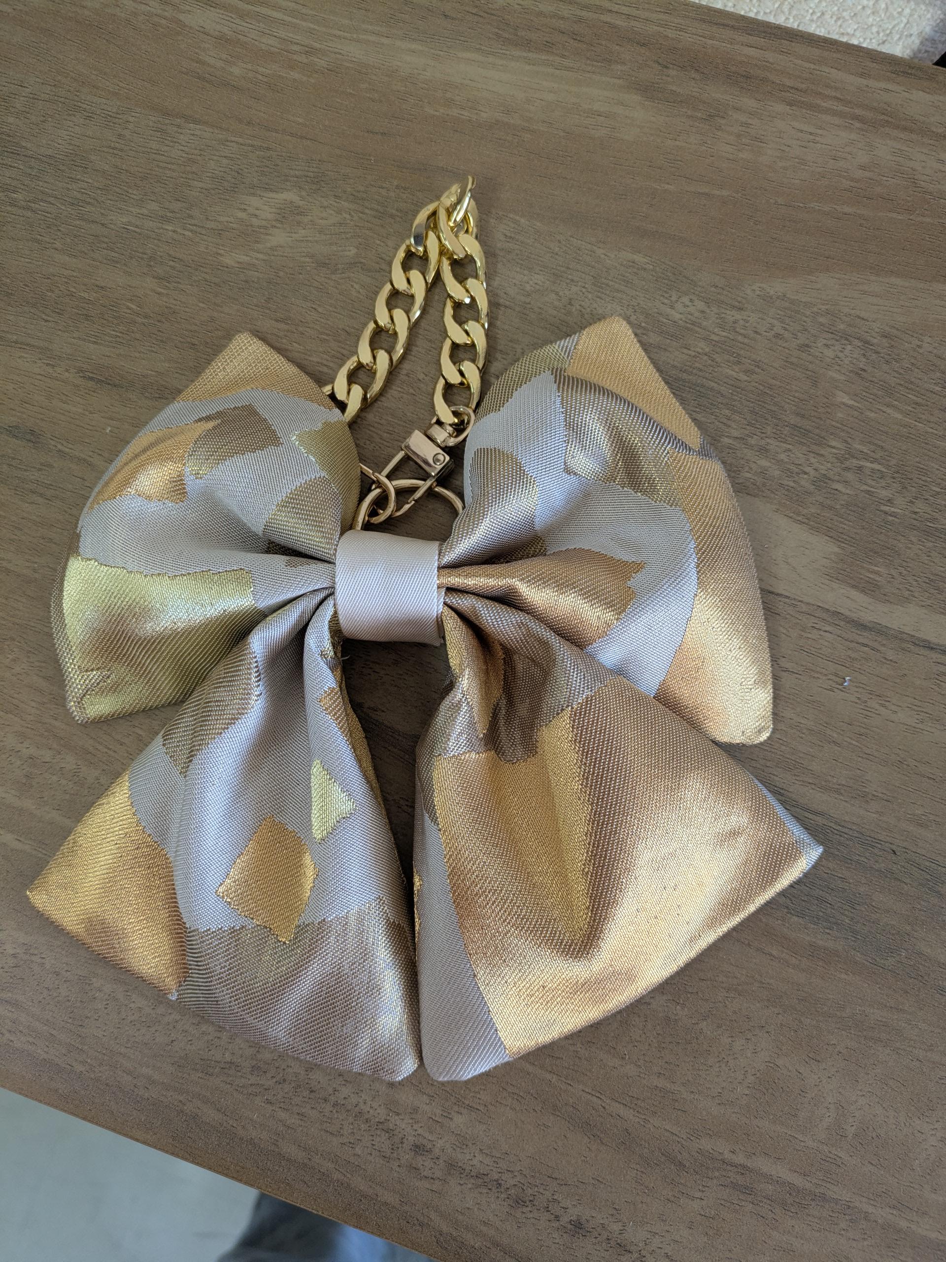 『帯の華』ひらく職人”五呂”が作る『オビカラ』　帯で作る　🎀リボンチャーム🎀　★チェーンタイプに変更しました1枚目の画像