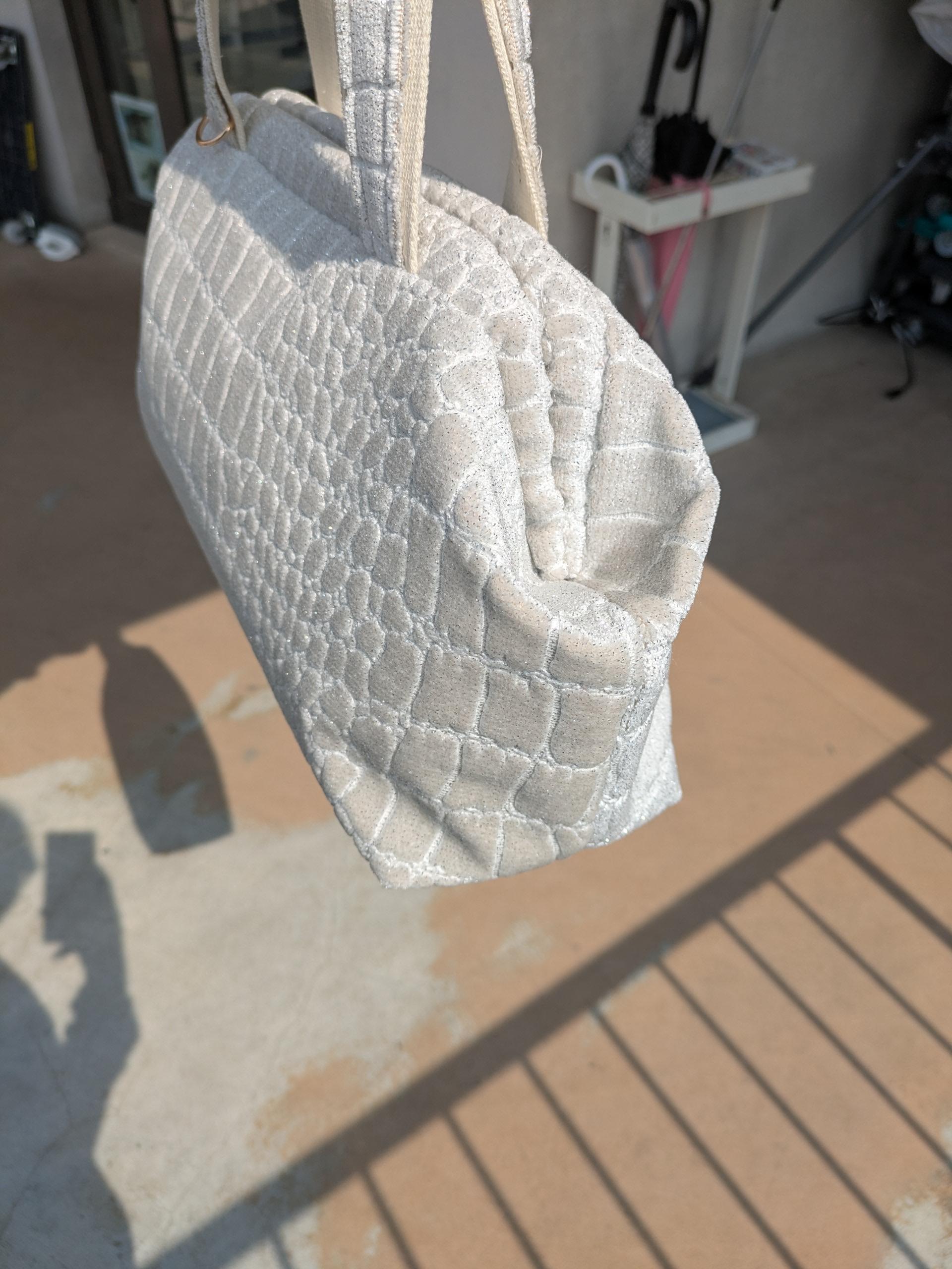 LL2　『PATAO＆PATACO』トルコ製生地　グリッターシャイン　　白 | 3枚目