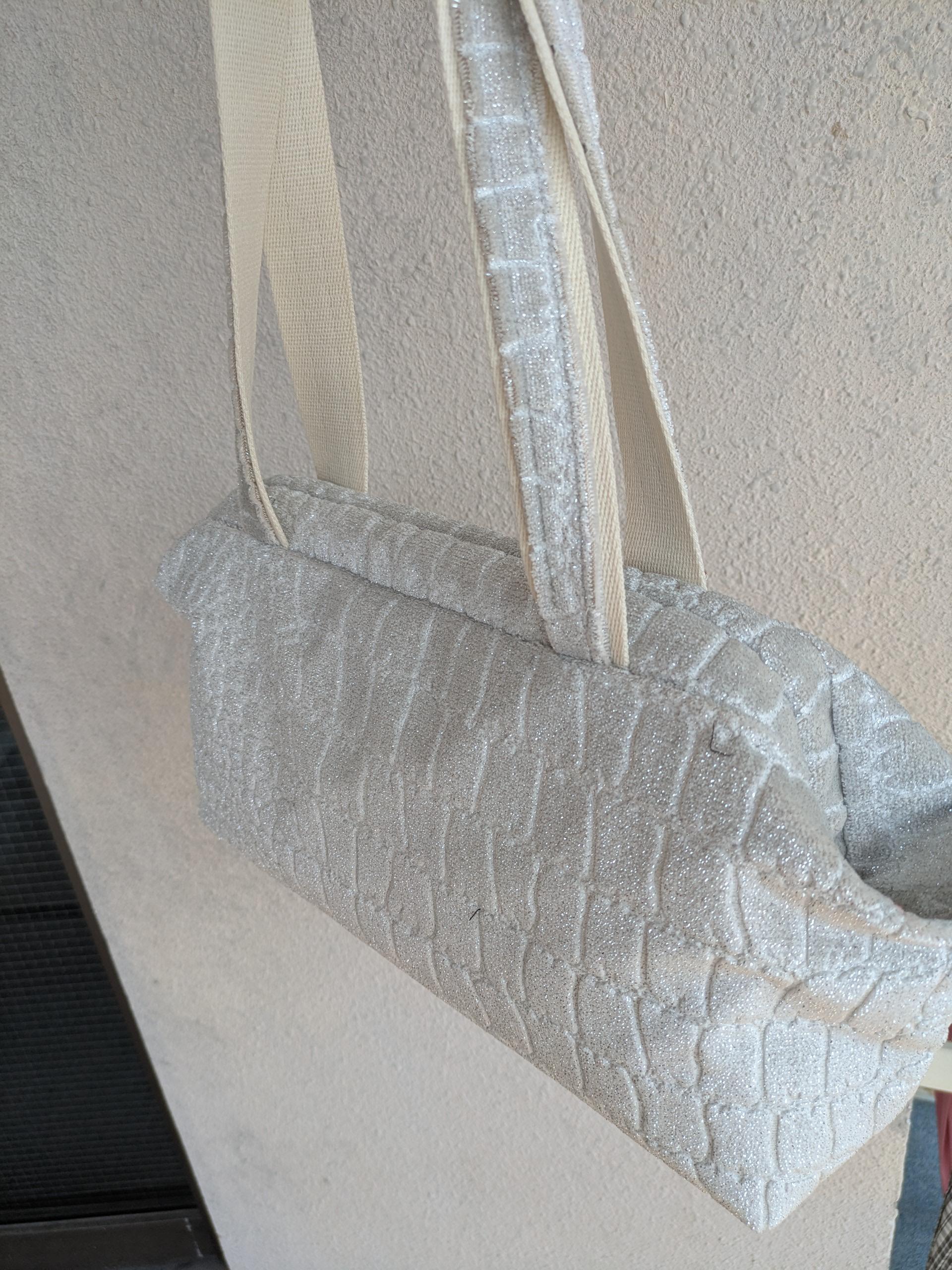 LL2　『PATAO＆PATACO』トルコ製生地　グリッターシャイン　　白 | 4枚目