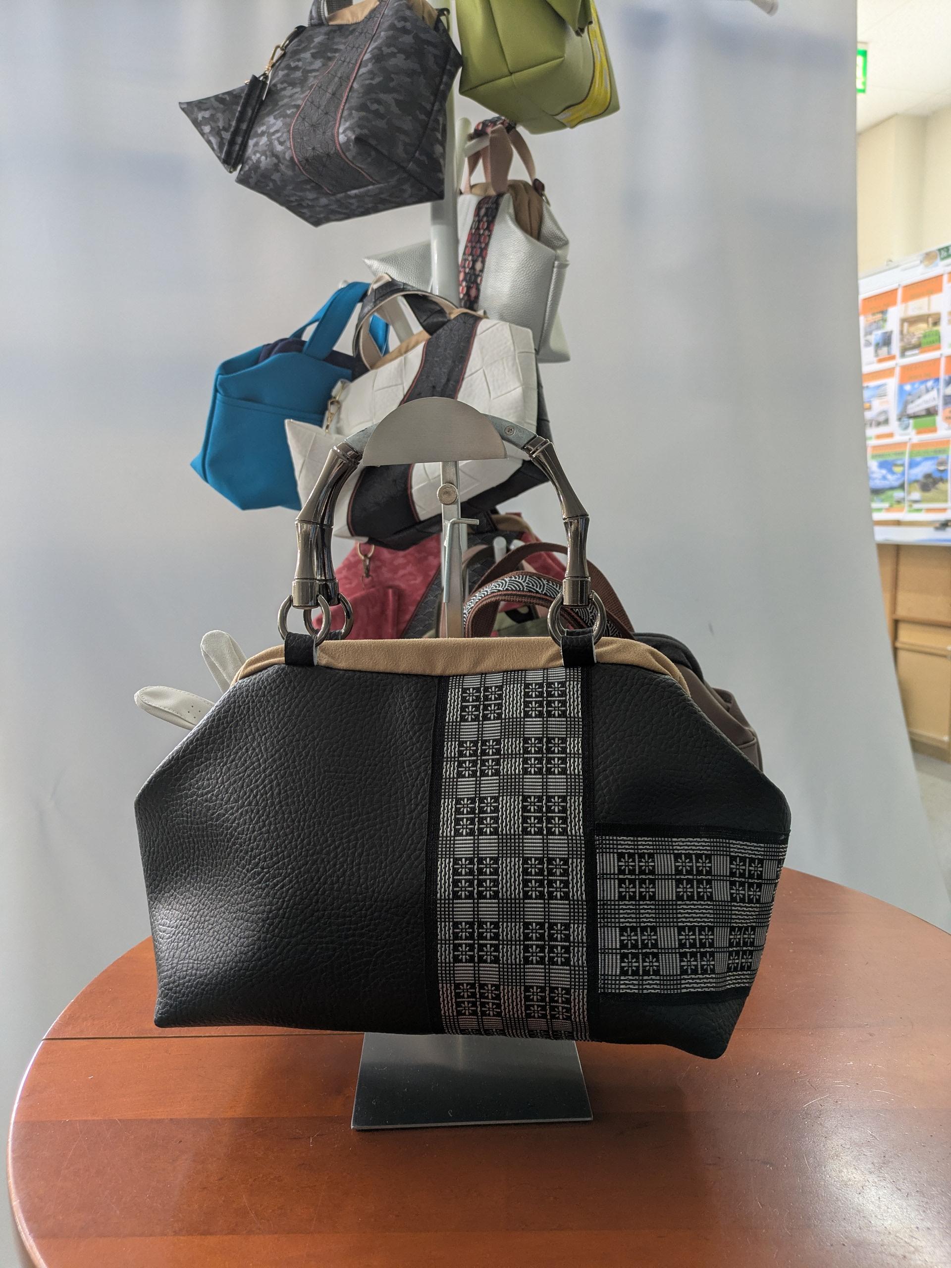 合皮　特別な1品　GOLFラウンドバック　　Lタイプ　普段使い　ばね口金具　送料無料1枚目の画像