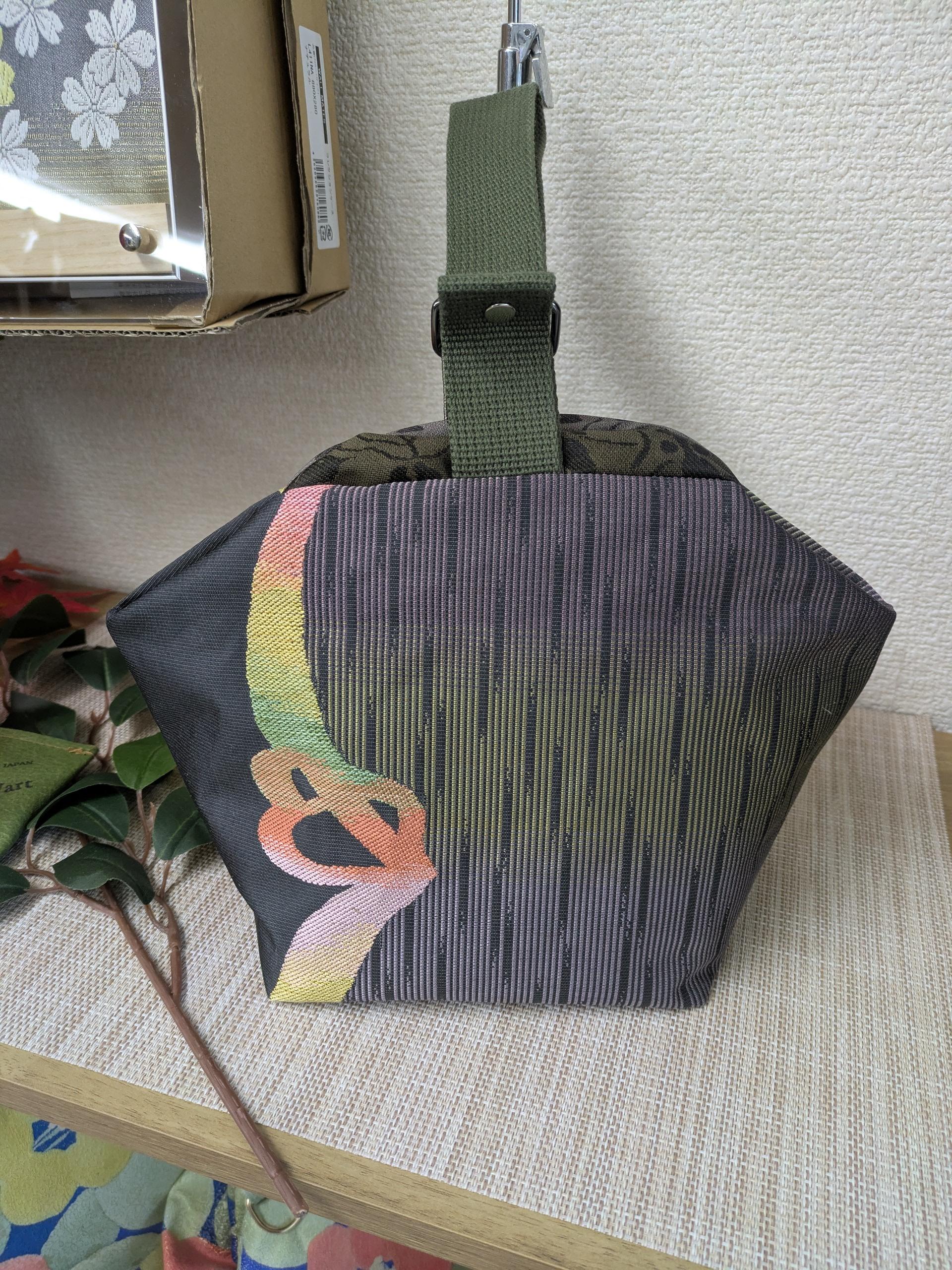 男性にも人気新作！　『ころんバック』　❣新作❣　帯から作った可愛いバック