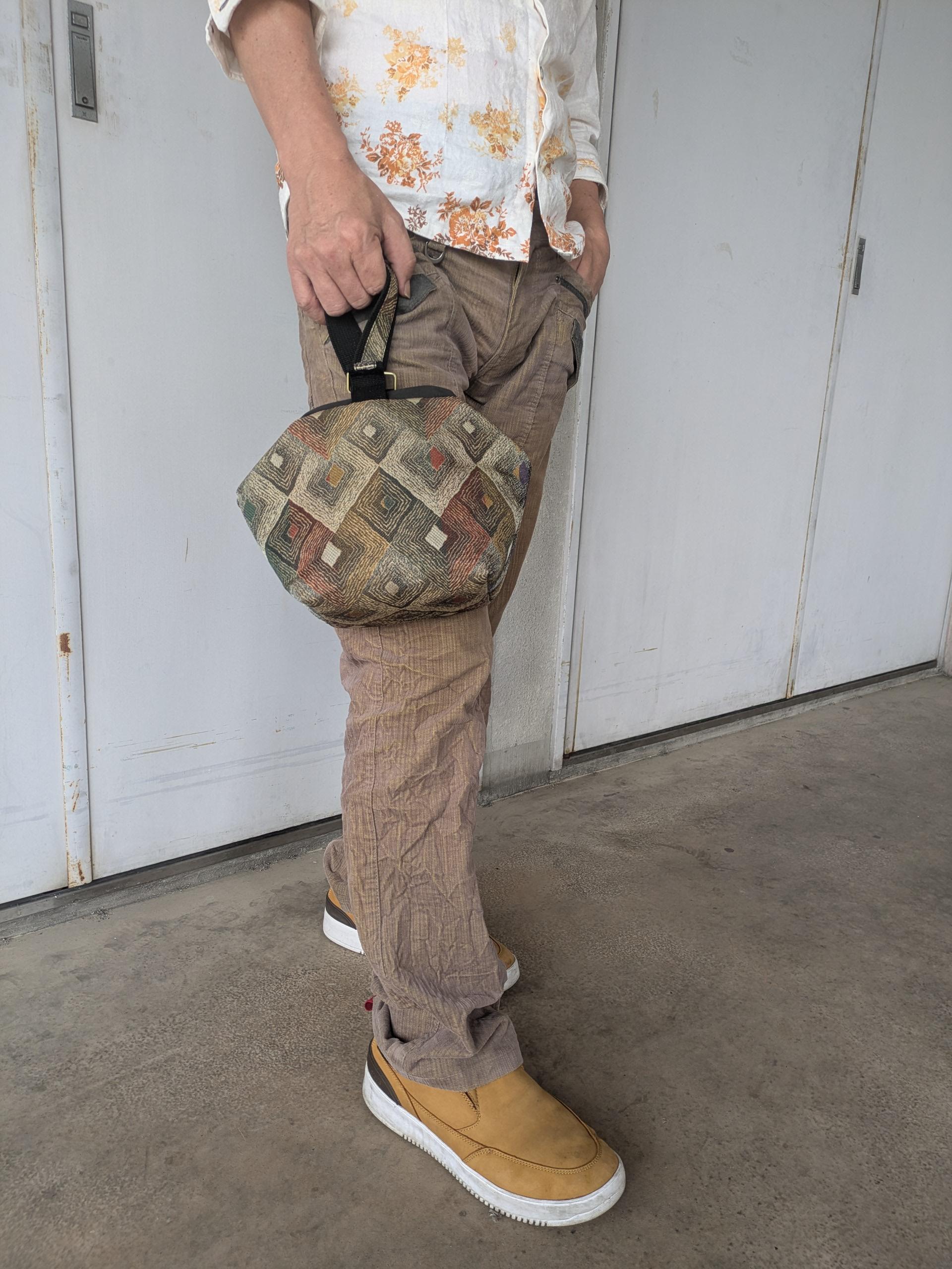 新作！　『ころんバック』　参考出品❣　発売間近❣　帯柄・合皮1枚目の画像